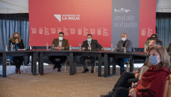 El gobierno de La Rioja ampliará viviendas de los planes gubernamentales a tres dormitorios